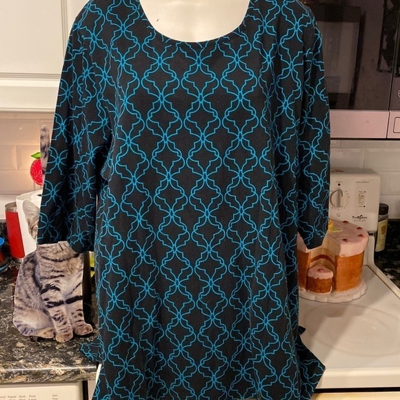 P womens Catherine’s casual stretch 3/4 sleeve geometric plus size top 1X - Picture 1 of 4